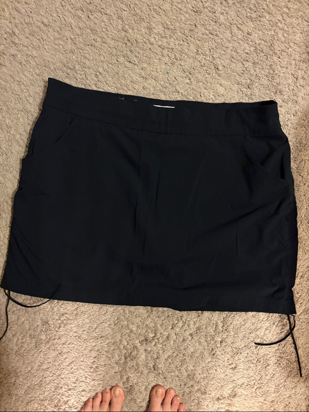 Columbia Black Active Pull-On Skort with Pockets skort!